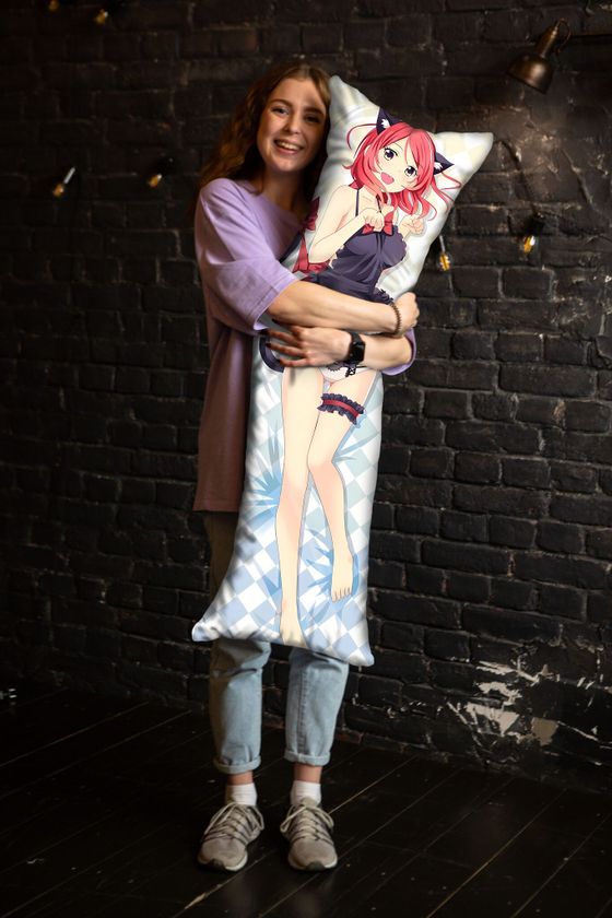 Dakimakura maki 2025