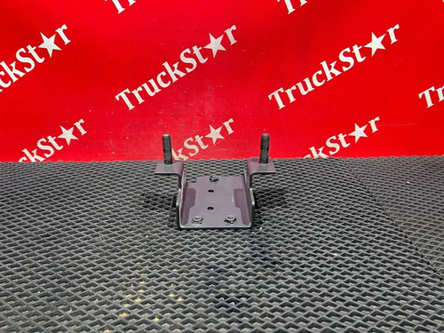 Кронштейн электромагнитного клапана