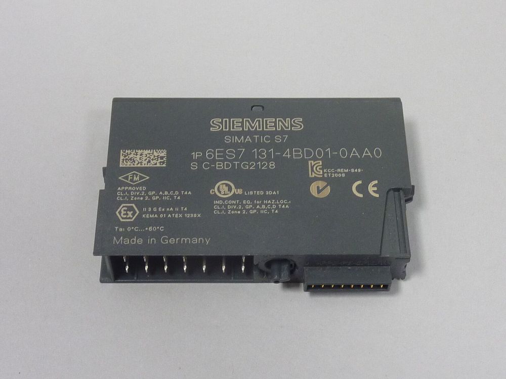Б/у SIEMENS 6ES7131-4BD01-0AA0