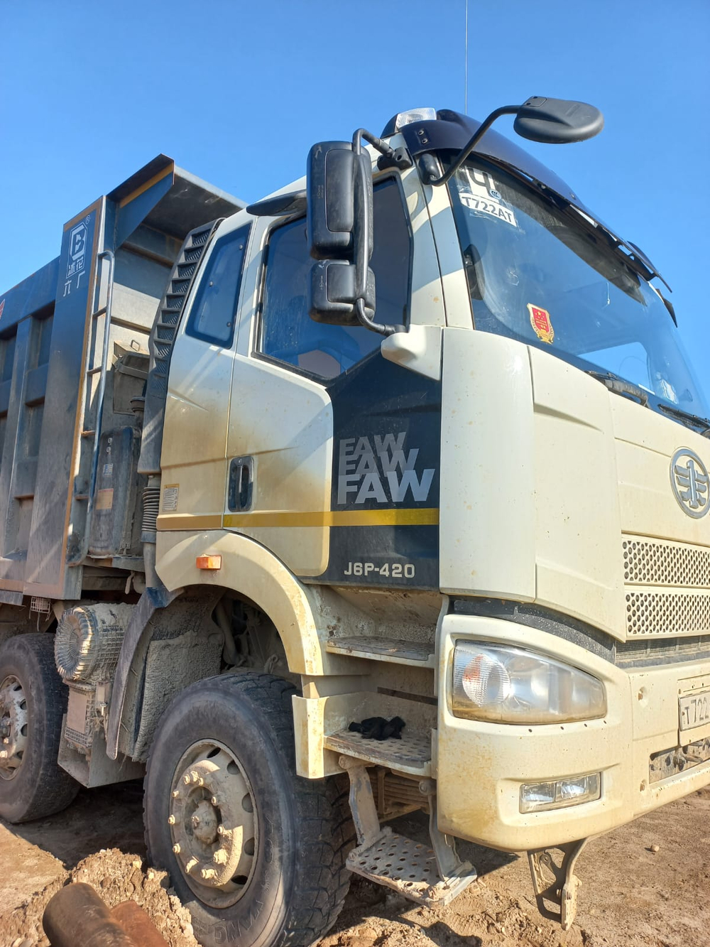 FAW J6 8x4 Самосвал СА3310Р66K24T4E5 (Дизельный, 11,1 л, 420 л.с., МТ)