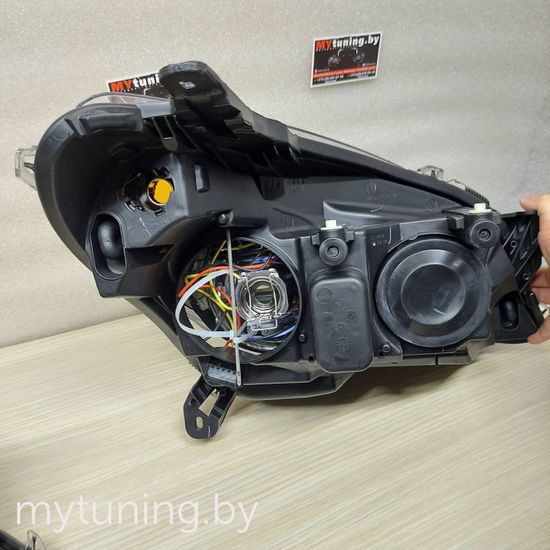 Передние фары angel eyes black для Opel Astra H