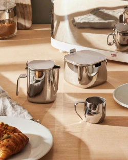 Alessi - чайник на 900 мл. / артикул   A402/90  / GTIN 8003299939497