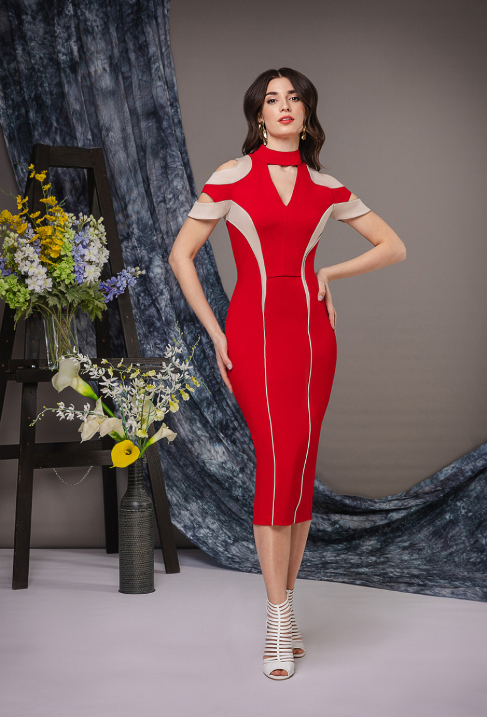 Графическое платье-футляр красное 13-02-22 SS