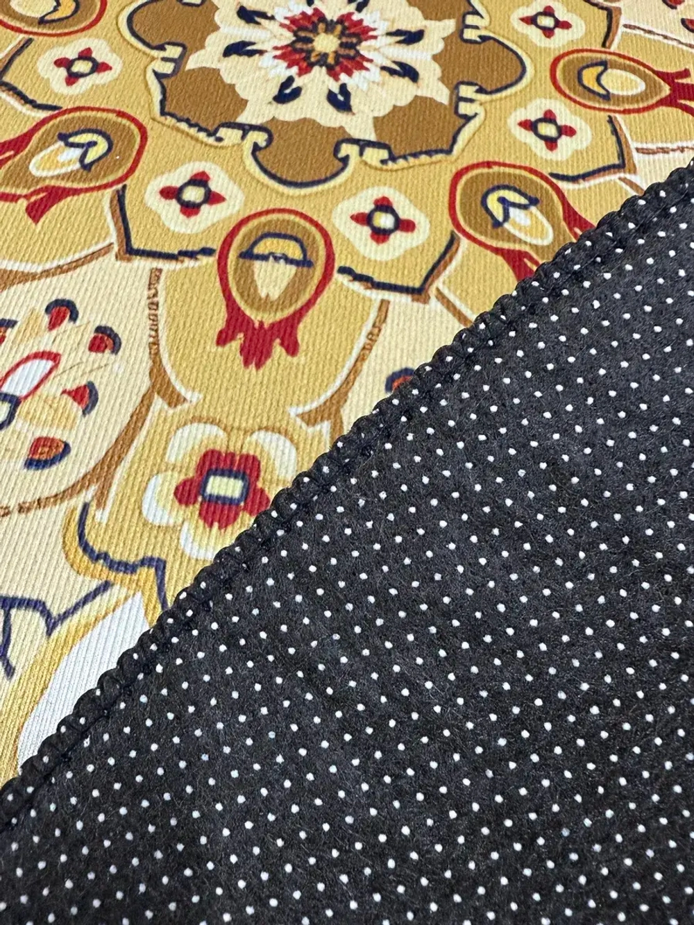 Круглый безворсовый ковер 120х120 для дома