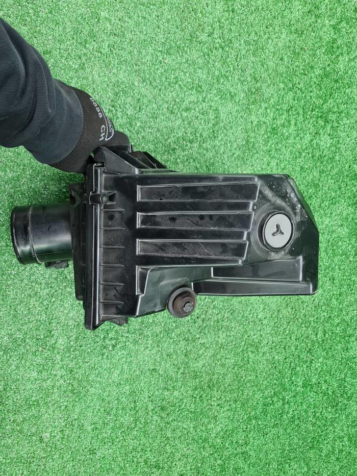 Корпус воздушного фильтра LR Discovery Sport 19-нв