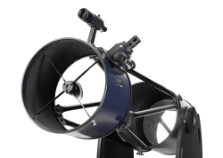 Телескоп Добсона Levenhuk New Skyline PRO 12" (300/1525) Retractable - крупный план оптической трубы и окуляра