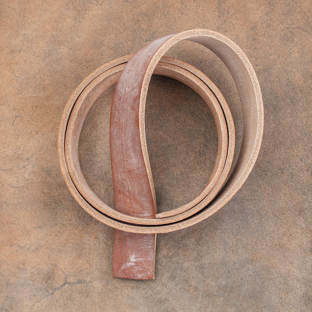 Ременная заготовка English Bridle OAK Bark Dark Stain (4,5+ мм), цв. Коричневый