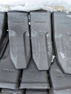 Коронка 4T4702RC скальная  (J700)