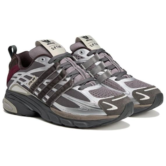 Подушка adidas originals ADISTAR ОТ adidas originals - это универсальный топ для мужчин и женщин.