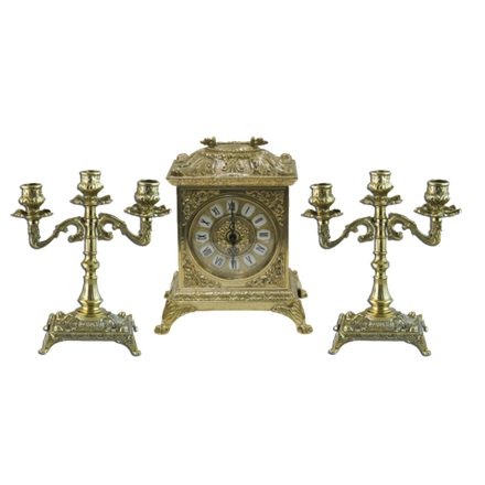 Alberti Livio Часы Ларец каминные, 2 канделябра на 3 свечи