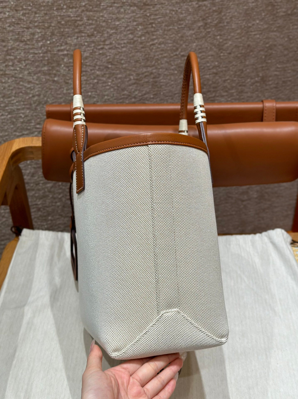 Hermes Steeple 28 cm