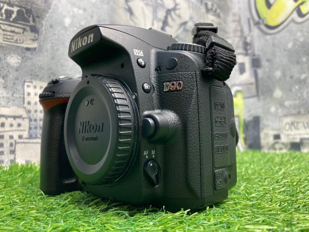 Nikon D90 21.500 кадров