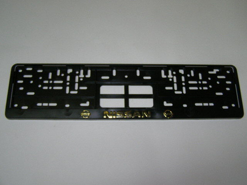 Рамка под номер с защелкой золото  NISSAN  рельеф (Новосибирск)