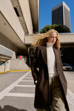 ZARA ПАЛЬТО С ПОДПЛЕЧНИКАМИ ИЗ МЯГКОЙ ТКАНИ, КОРИЧНЕВЫЙ