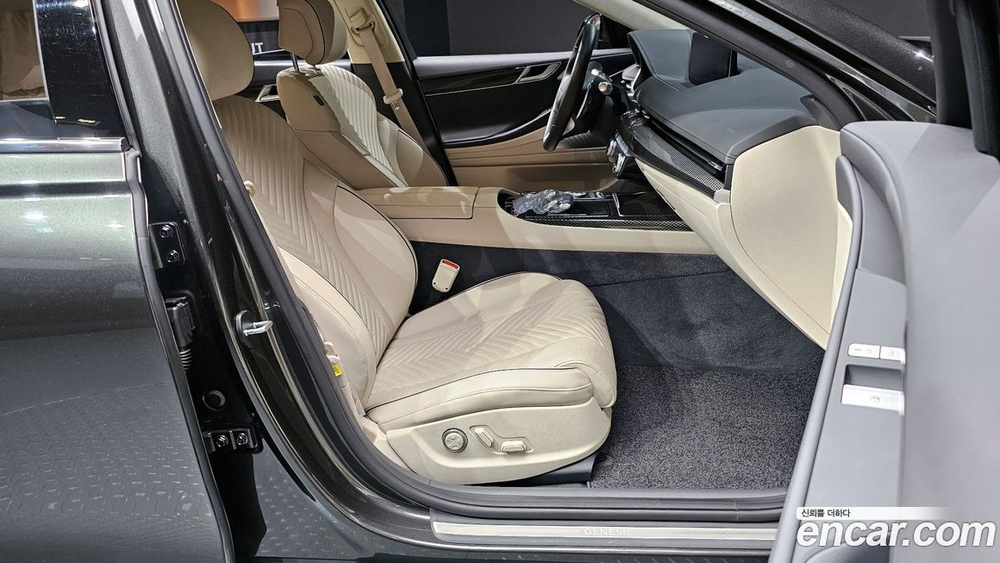 Genesis G80 (RG3) Бензин 3.5 Turbo AWD (01.2022)