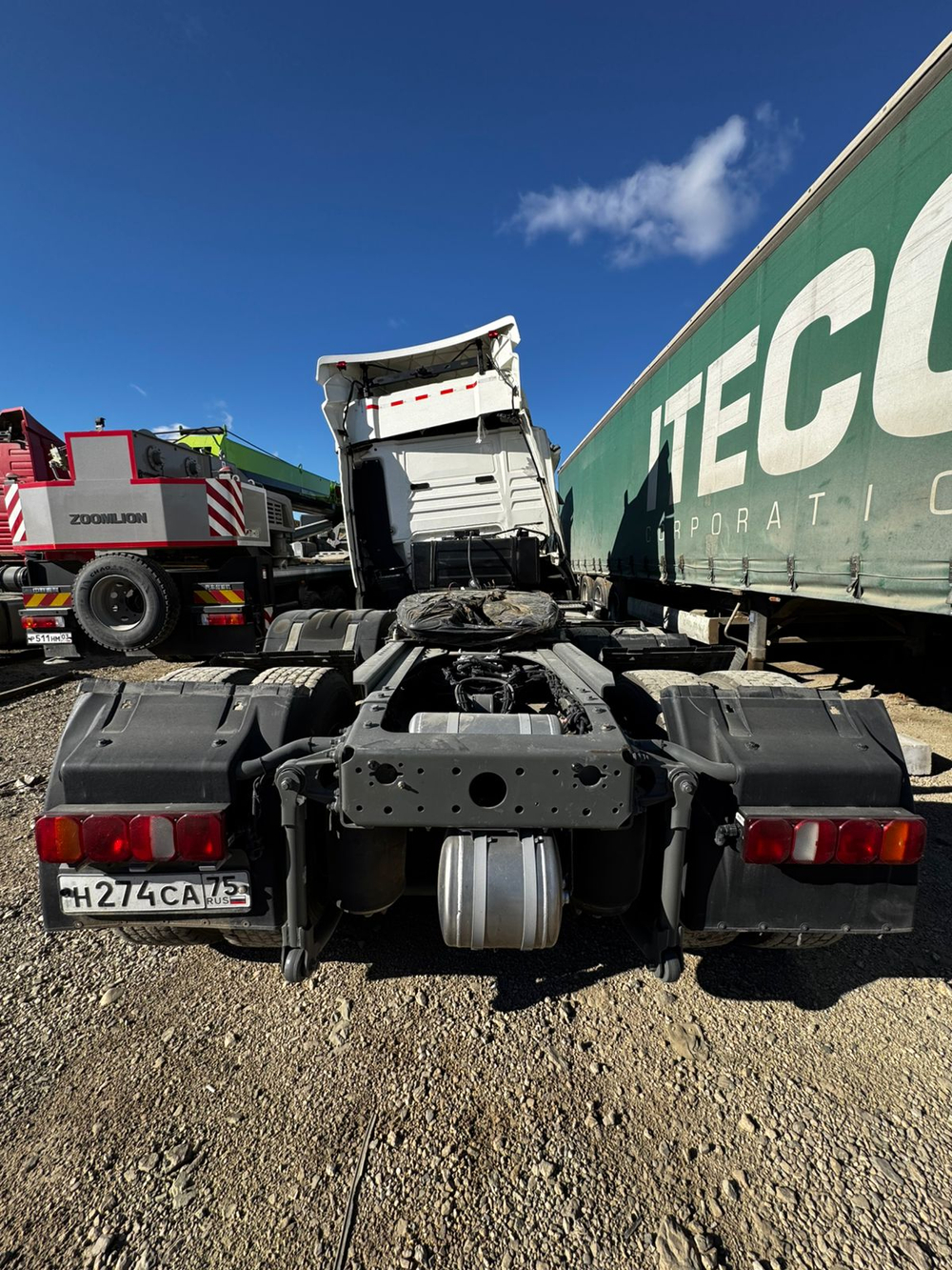 SITRAK C7H 6x4 Седельный тягач ZZ4256V364HE (Дизельный, 12,4 л, 540 л.с., МТ)
