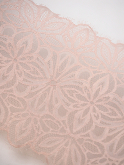 Кружево шантильи эластичное светло-пудровое ширина 20 см