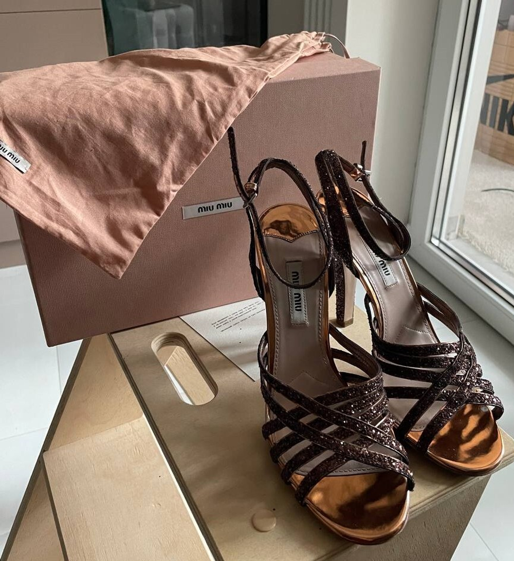 Босоножки Miu Miu