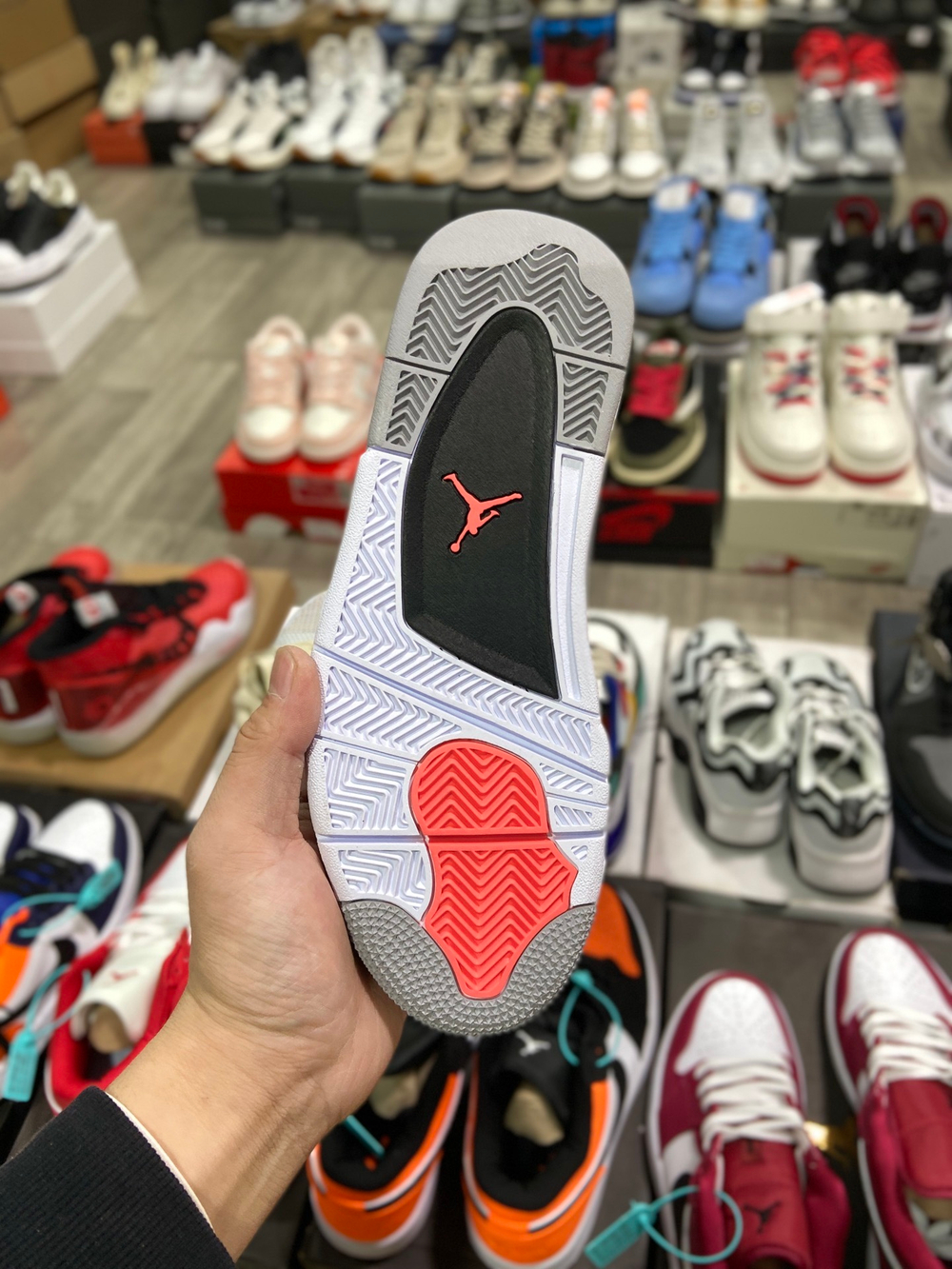 Air Jordan 4 «Infrared»