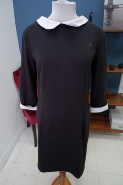 Платье Sela с манжетами 48 размер