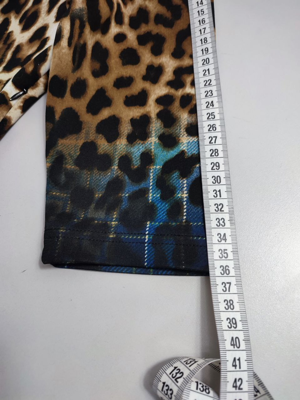 Платье с леопардовым принтом 38 размер