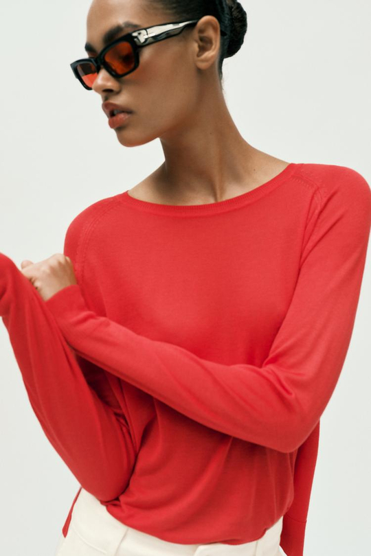 ZARA БАЗОВЫЙ СВИТЕР ИЗ ТОНКОГО ТРИКОТАЖА, КОРАЛЛОВО-КРАСНЫЙ