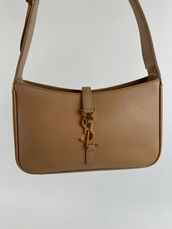 Сумка Saint Laurent Le 5 à 7