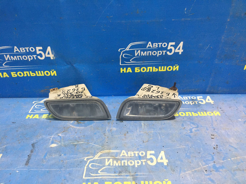 Туманка правая TOYOTA CORONA PREMIO 1997-2001