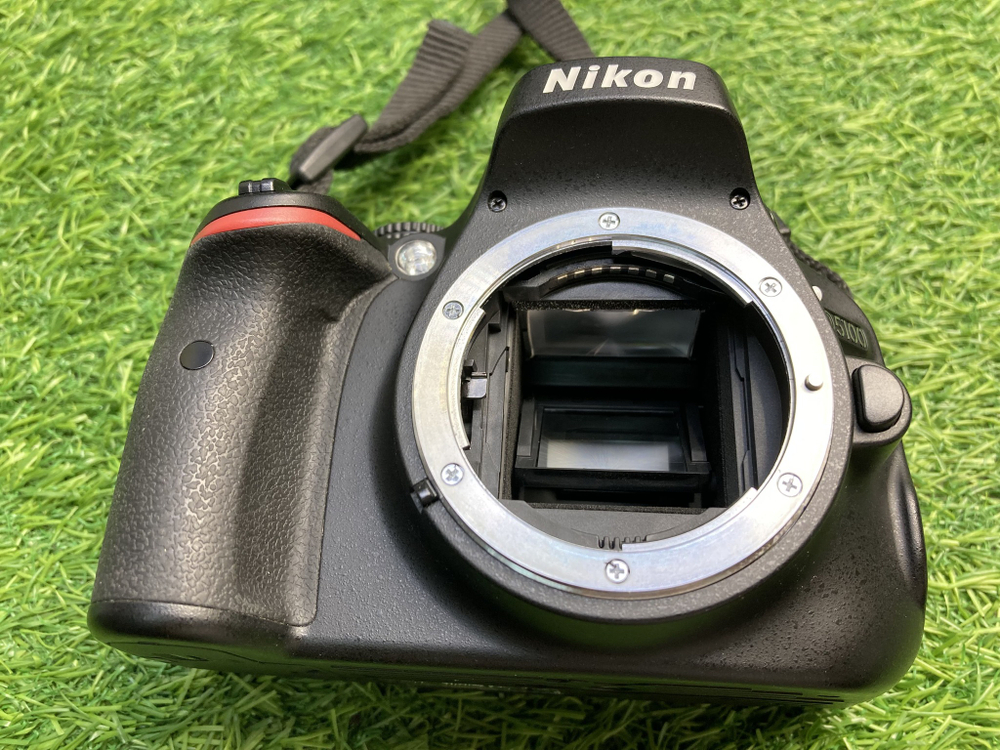 Nikon D5100 Kit 18-55mm VR DX Покупка/Продажа