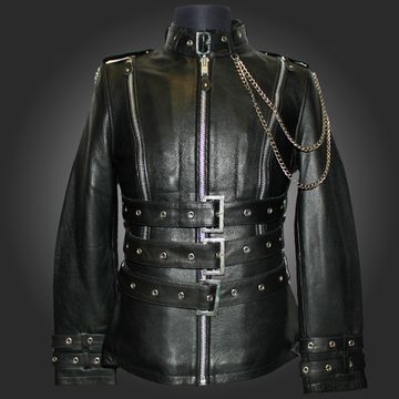 Косуха женская кожаная с 3-я ремнями с декор. молниями и цепями