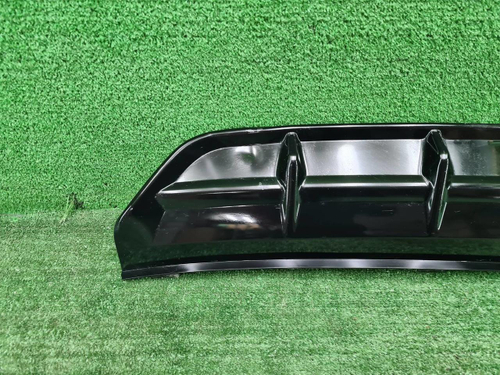 Накладка юбки заднего бампера Geely Tugella 22-24