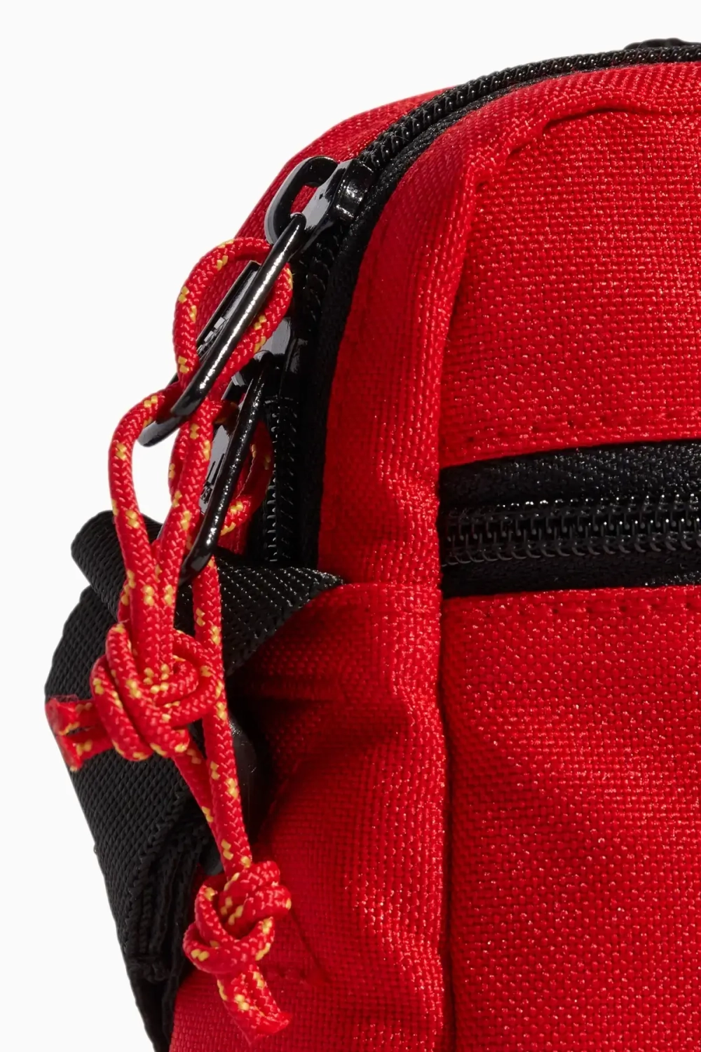 Сумка на плечо adidas Sportswear Festival Nations Pack - красный