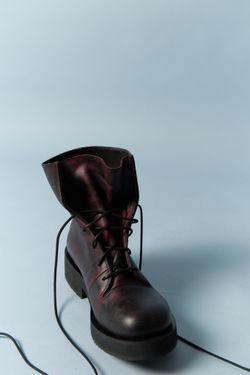 A1 Archive Oxblood red