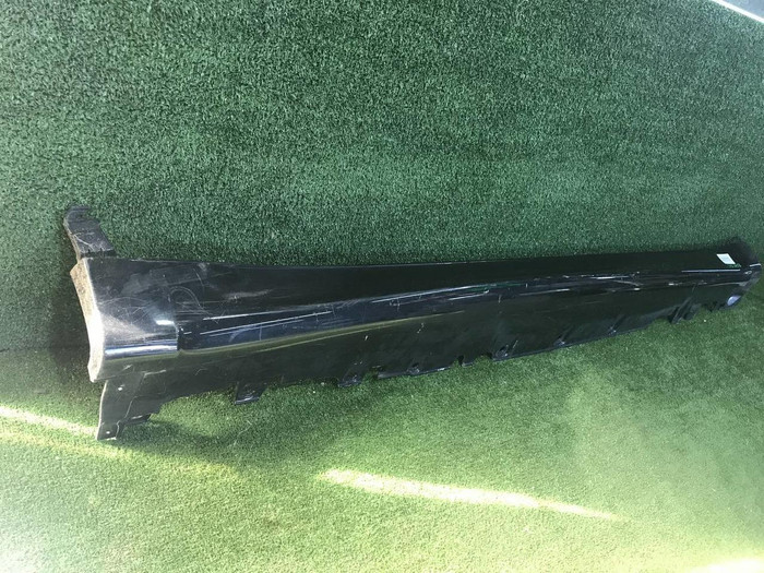 Накладка порога правая BMW X6 F16 (2014-2020) M-paket