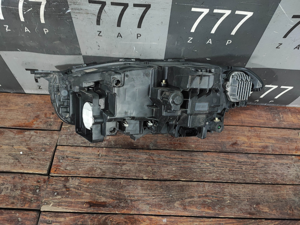 Фара правая Adaptive LED Volvo Xc90 2 14-нв Б/У Оригинал 31655715