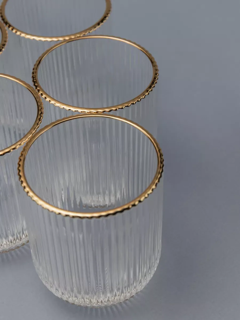 Набор ребристых стаканов для воды, 6 шт. с золотой каймой
