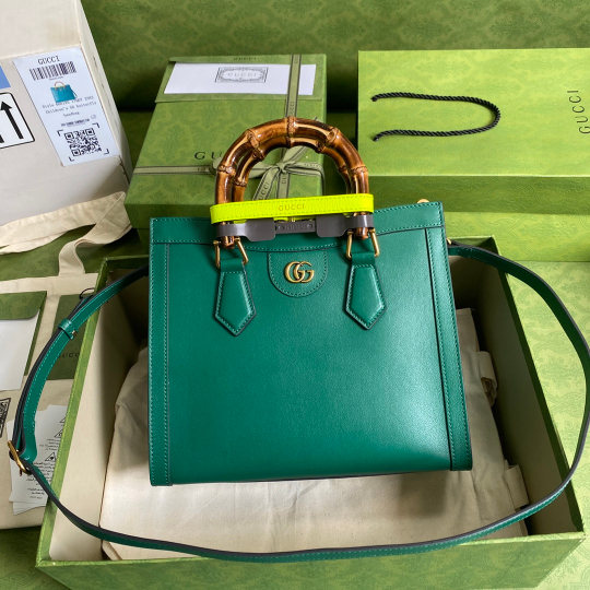Gucci Diana 27 cm