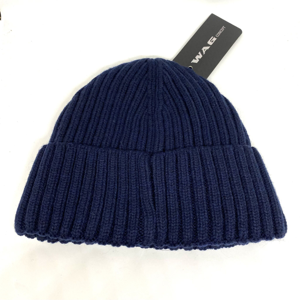 Шапка классическая с отворотом на флисе