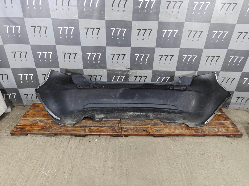 Бампер задний Suzuki SX4 1 10-14 Б/У Оригинал 7181179J00
