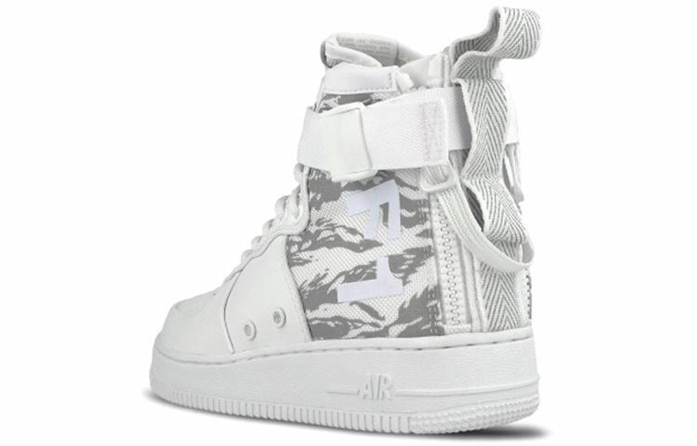 Кроссовки Nike Air Force 1 Winter Camo