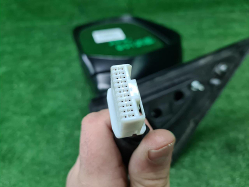 Зеркало левое Toyota Land Cruiser 200 (2015-2021) 20 контактов