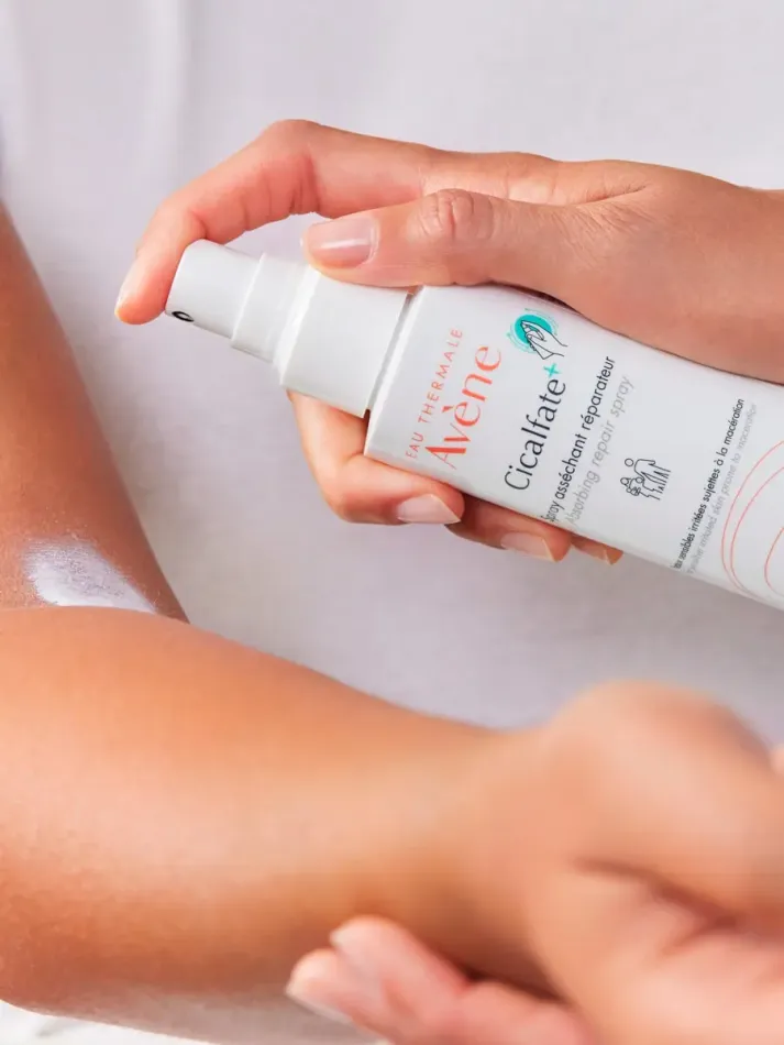Спрей подсушивающий AVENE Cicalfate+ 100 мл