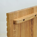 Тумба под телевизор Грувс с фасадами из массива дуба