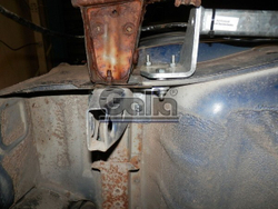 Фаркоп оцинкованный Galia S057A для Suzuki Liana хетчбек 2WD/4WD 2001-2007(паспорт и сертификат в комплекте)(без электрики)