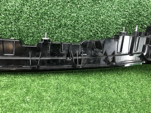 Фонарь крышки багажника Geely Okavango (2023-н.в.)