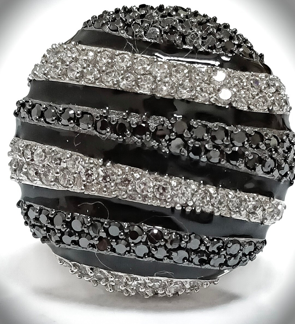 Ювелирное кольцо Эстерелла