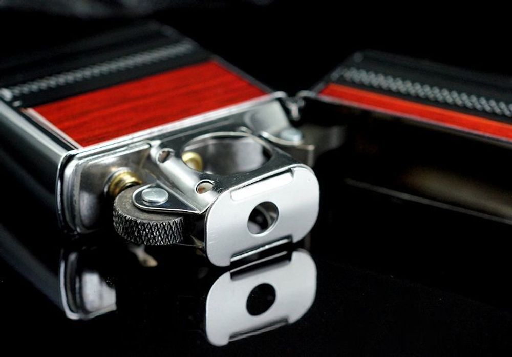 Зажигалка ZIPPO Pipe High Polish Chrome латунь/сталь серебро 36x12x56 мм (28676)