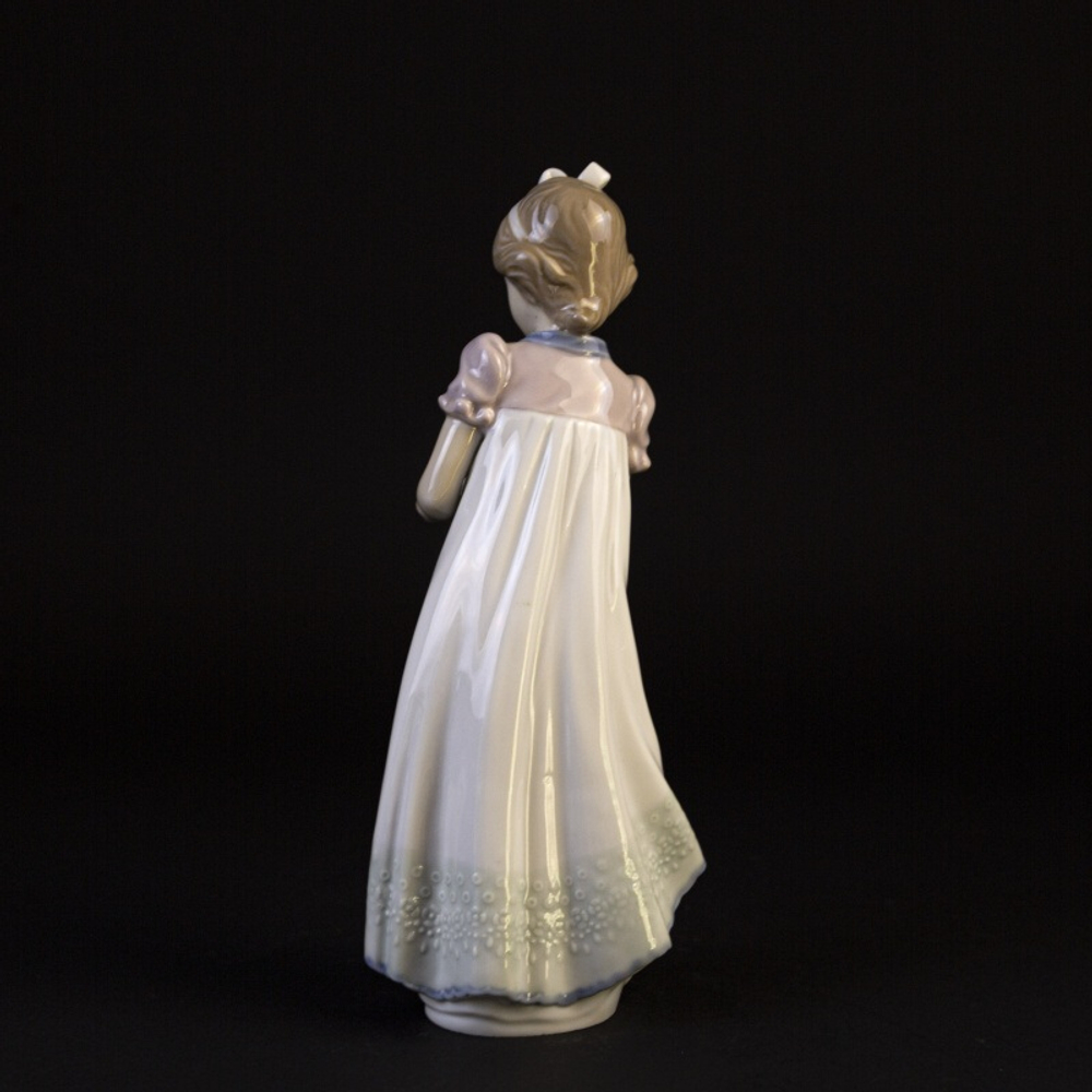Фарфоровая мануфактура Lladro «Праздничное угощение»