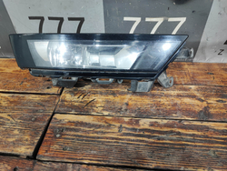 ПТФ передняя правая Skoda Rapid 1 17-20 Б/У Оригинал 5JA941700D