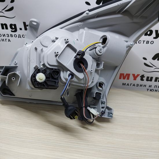 Передние фары Tube Light для Toyota Land Cruisre Prado 120 (03-09) динамические хромированные